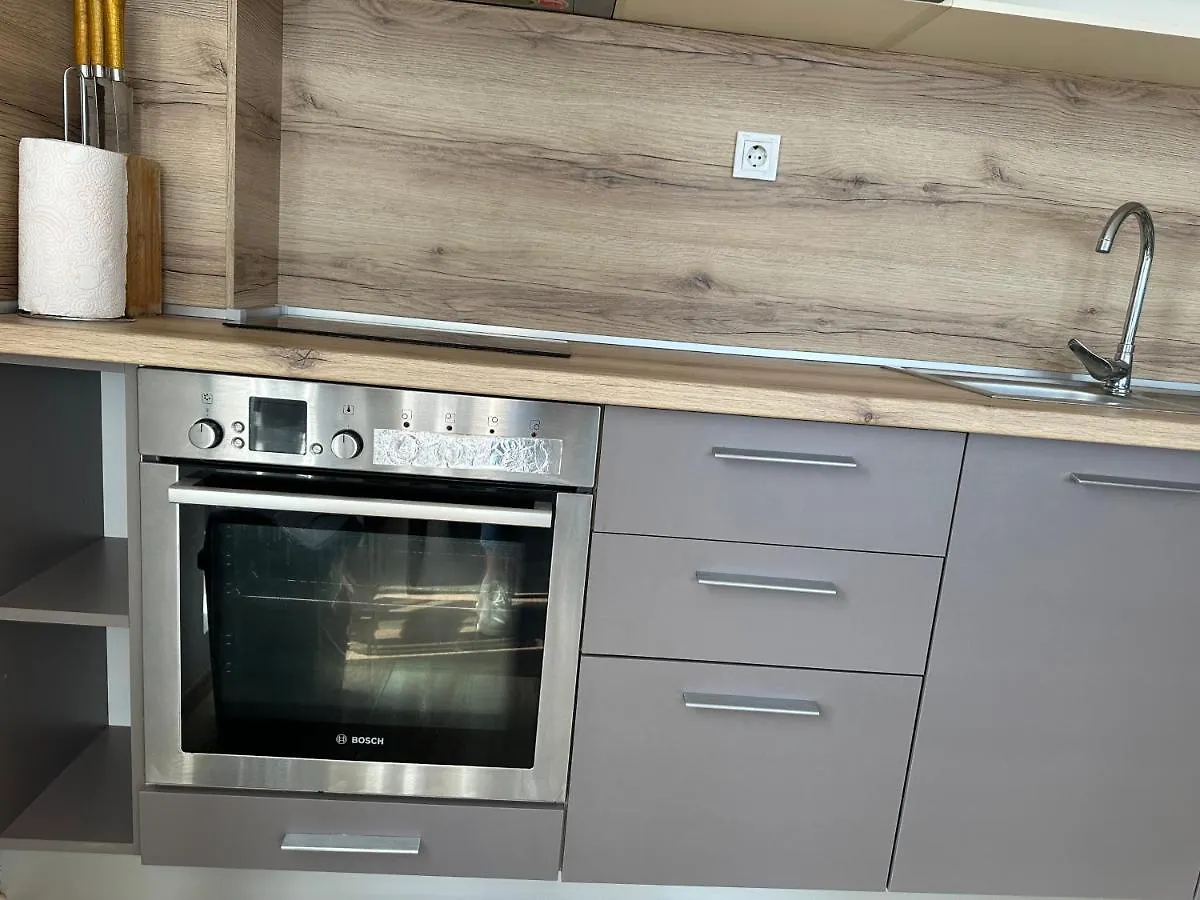 Апартамент Бриз Apartment Varna
